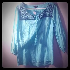 B41:New Directions: green and blue blouse women